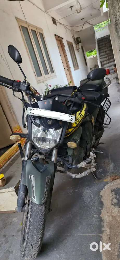 YAMAHA FZ S  2016