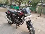 बाइक बेचना है।