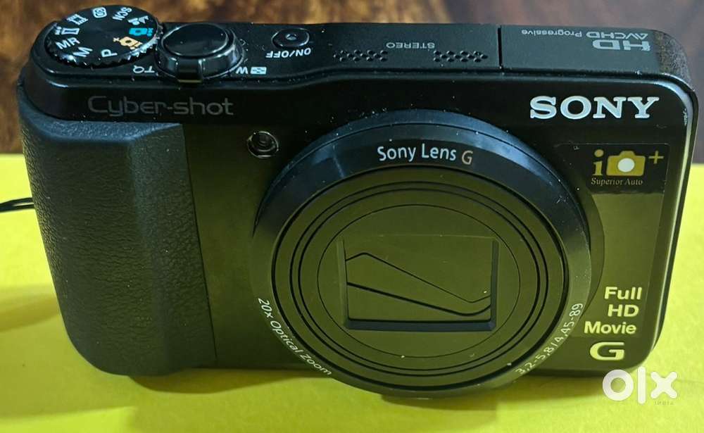 SONY CYBERSHOT CAMERA