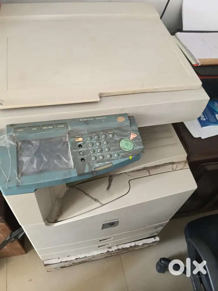 Xerox machine ir3300