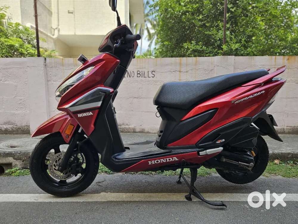 Honda grazia,2018,bs4, single owner,pay:16000, get it in EMI