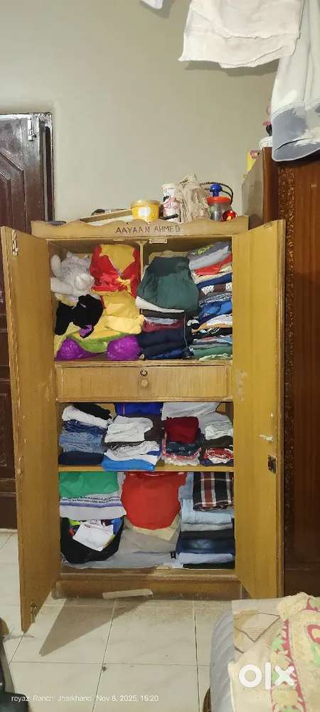 Kids wardrobe