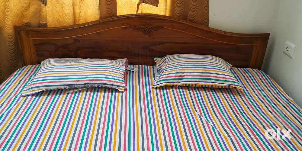 King Size quality sangwan wood bed for sale