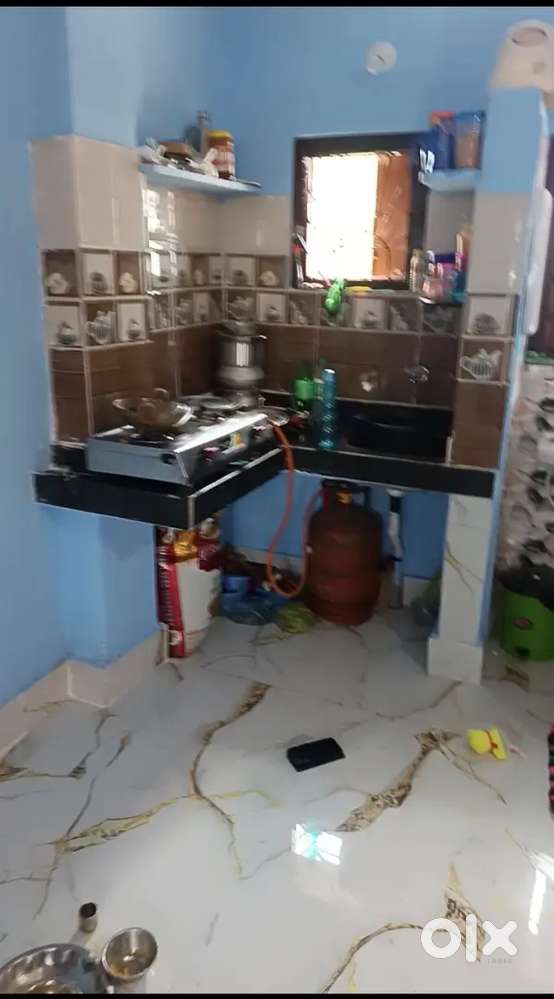 Room ment rqd (girl)