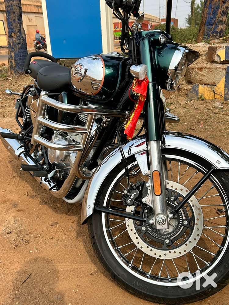 Royal Enfield Classic 350 Emerald Green