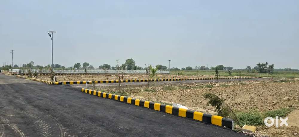 लखनऊ सुल्तानपुर रोड खुरदही मार्केट जलसा रिसोर्ट के पास प्लॉट में