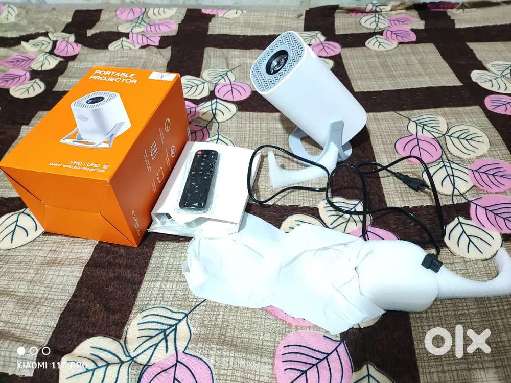 New Led Projector Android Bluetooth Wifi HDMI USB
Memory Card