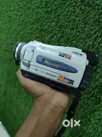 Sony Dcr -Trv18e New Condition