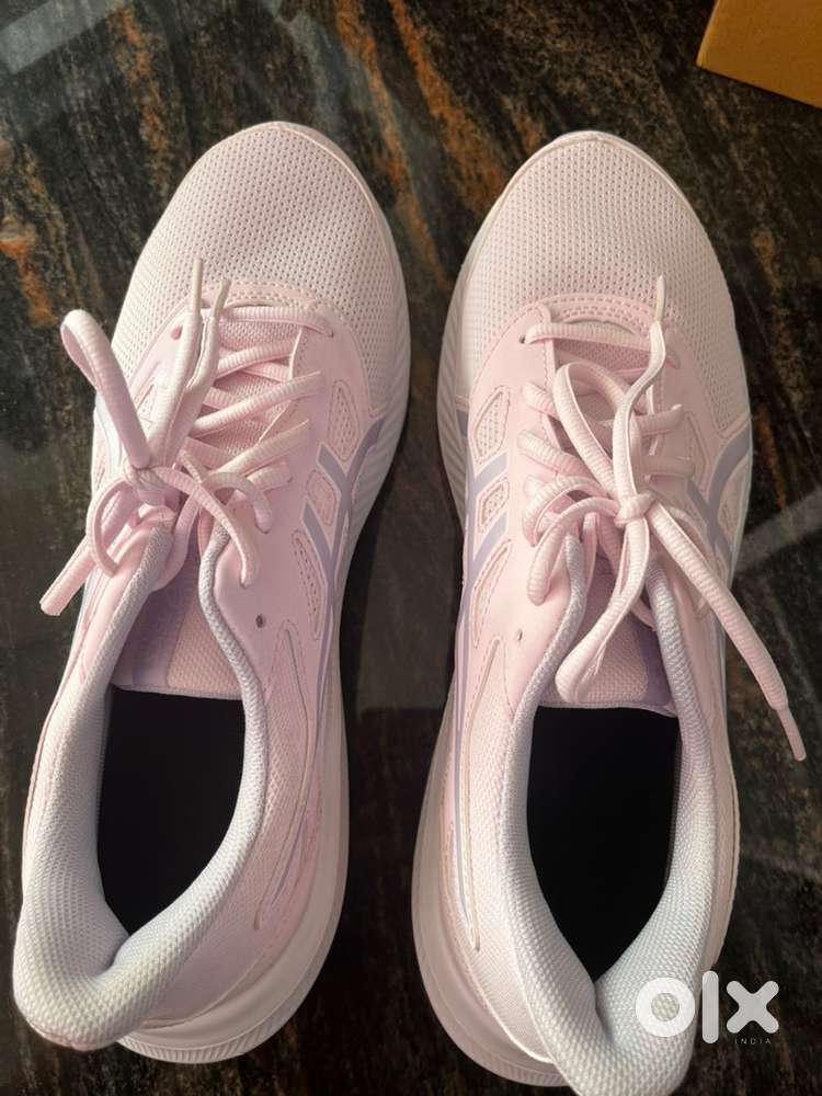 Asics Shoe