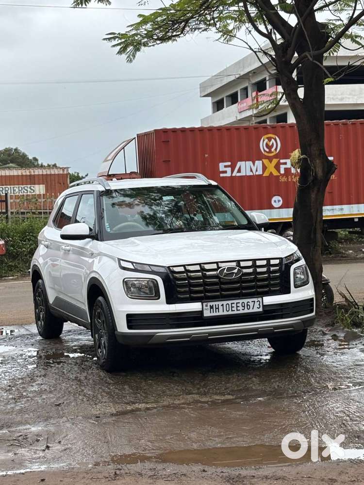 S+ venue with sunroof
