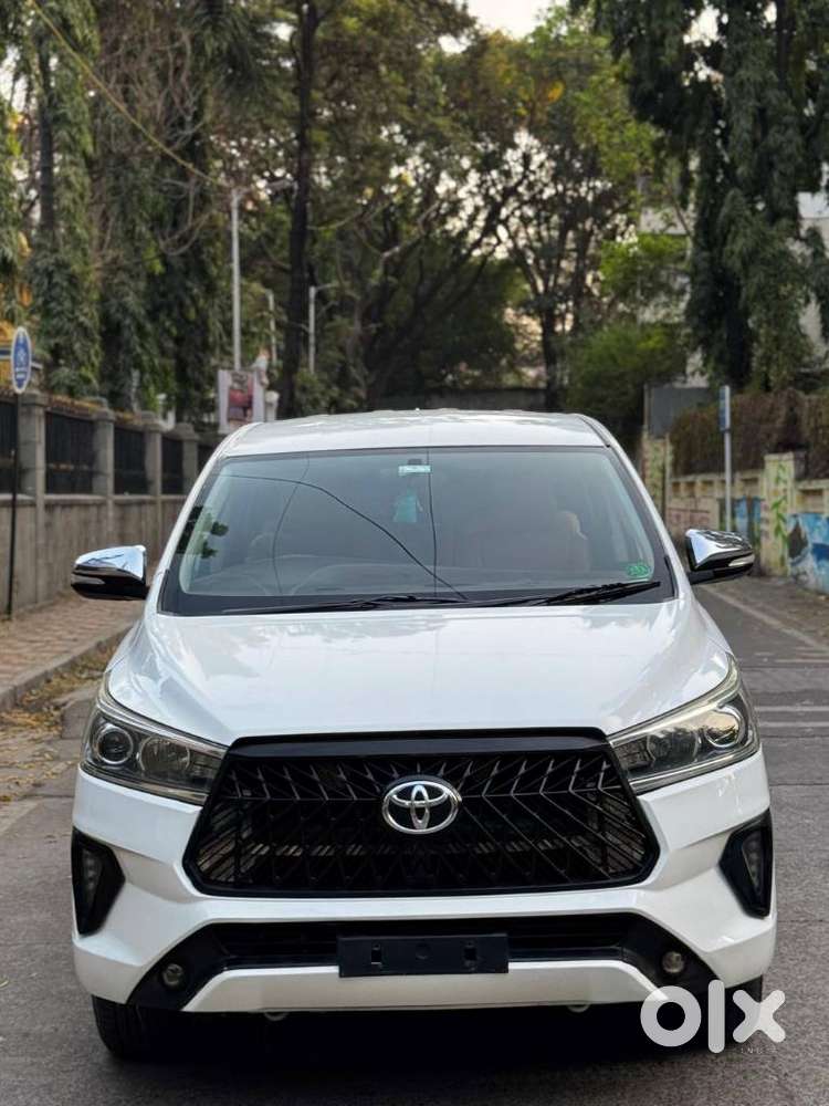 Toyota Innova Crysta 2.8 Z, 2016, Diesel