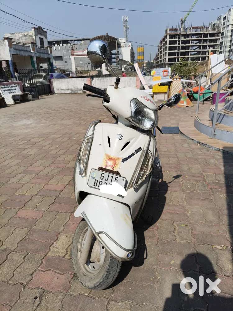 Suzuki Access 125 model 2015 owner 1