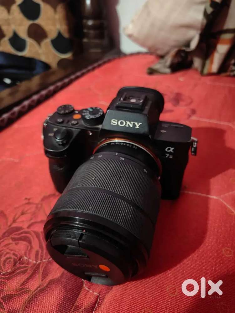 Canon EOS r 24_105 & sony m3_28_70