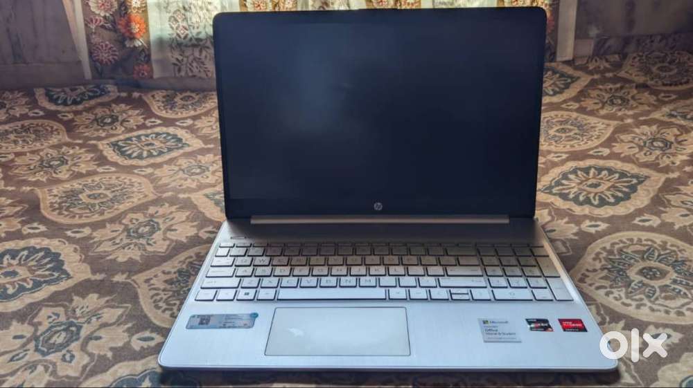 HP  AMD Ryzen 5 Laptop  8GB RAM  512GB SSD  Bough in 2022