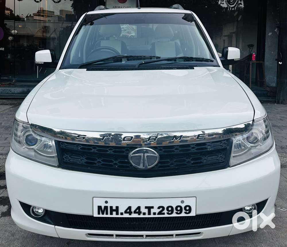 Tata Safari Storme VX, 2018, Diesel