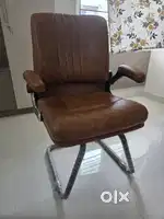Ergonomic office chair