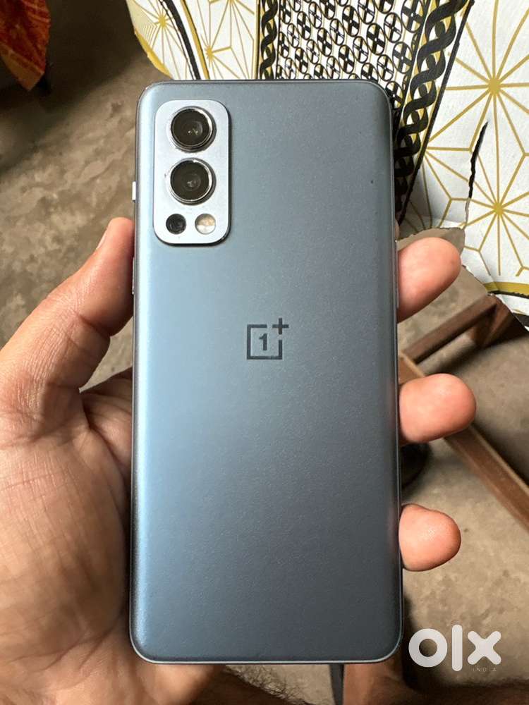 Oneplus node 2, 5g, 8-128gb, with original bill and box.
