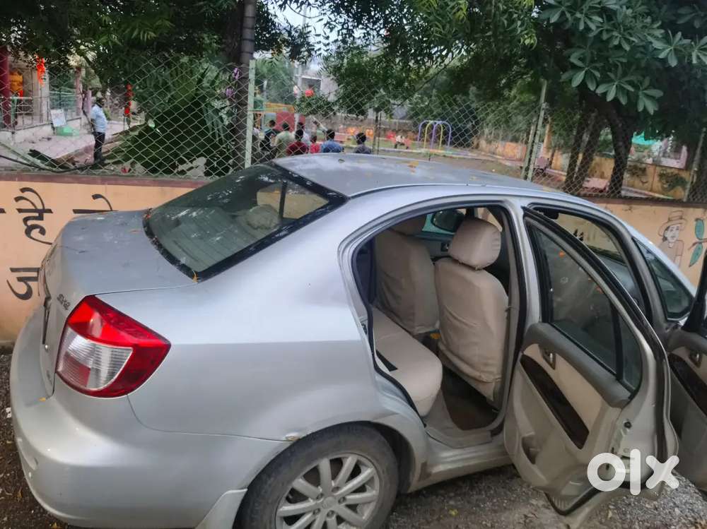 Maruti Suzuki SX4 2012