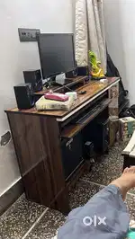 Computer Table (Brand New)
