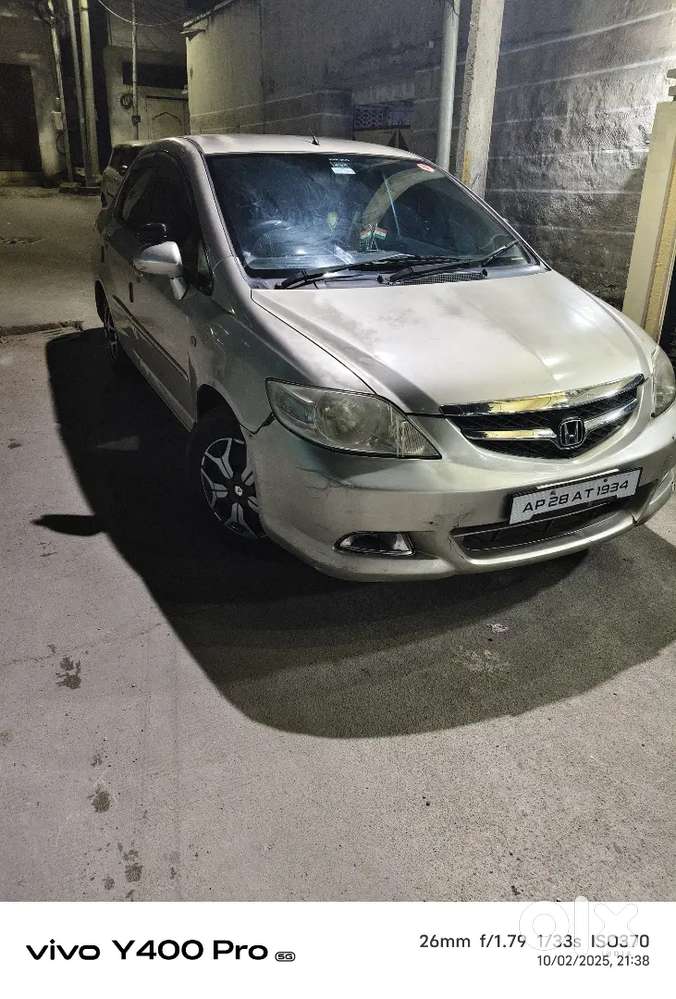 Well maintained car no need to spent single rupees recently serviced