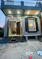 100 gaj house