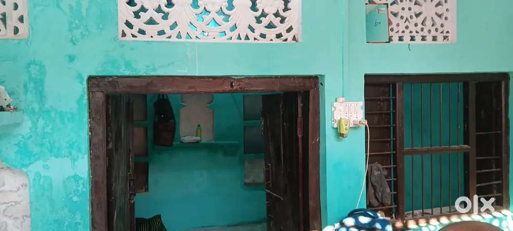 Selling 350+Gaj house