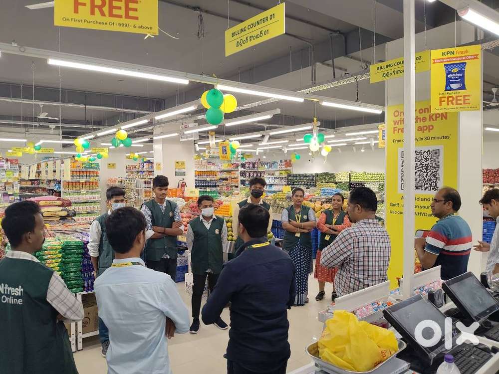 Wanted Cashiers and Pickers