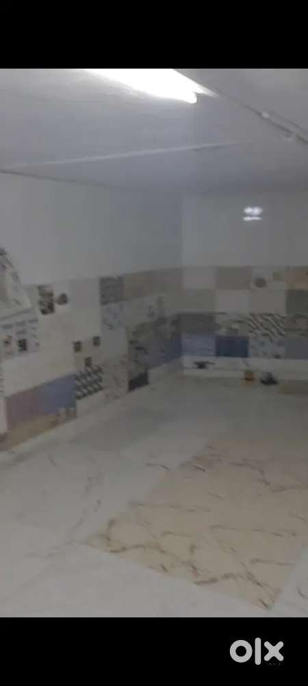 To let - warehouse(godown)/office