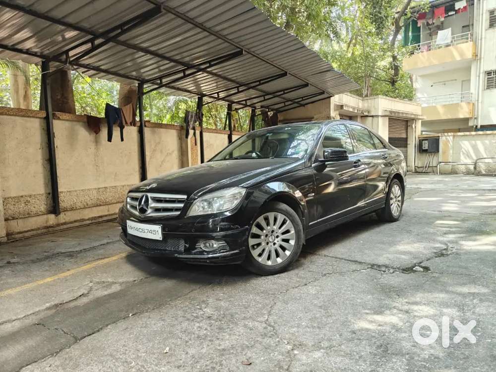 Mercedes-Benz C200 (2011) – Premium Sedan, Fully Loaded & Neatly Kept