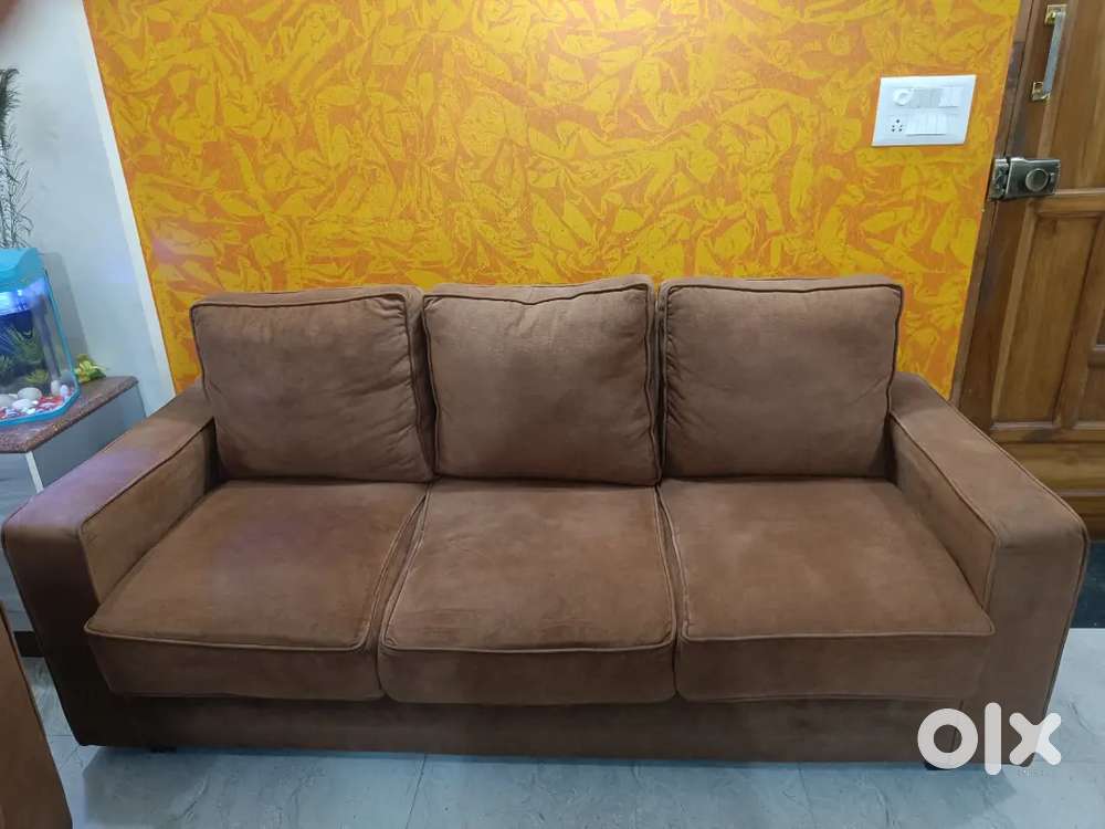 3 seater and 2 seater brown sofa (price negotiable)
