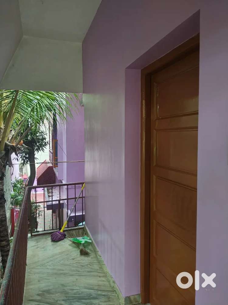 This individual first floor house Ramanputhur