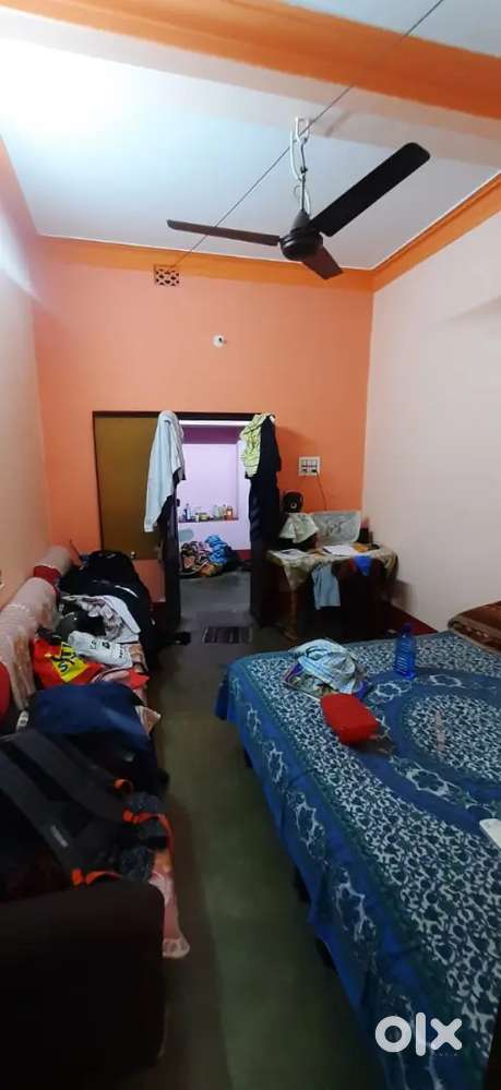 This is only ground floor out of 2 stored building