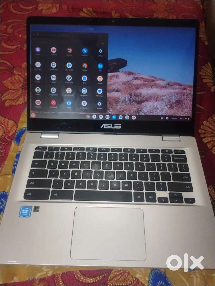 Asus C423NA Chromebook Touch Screen Laptop in Working Condition
