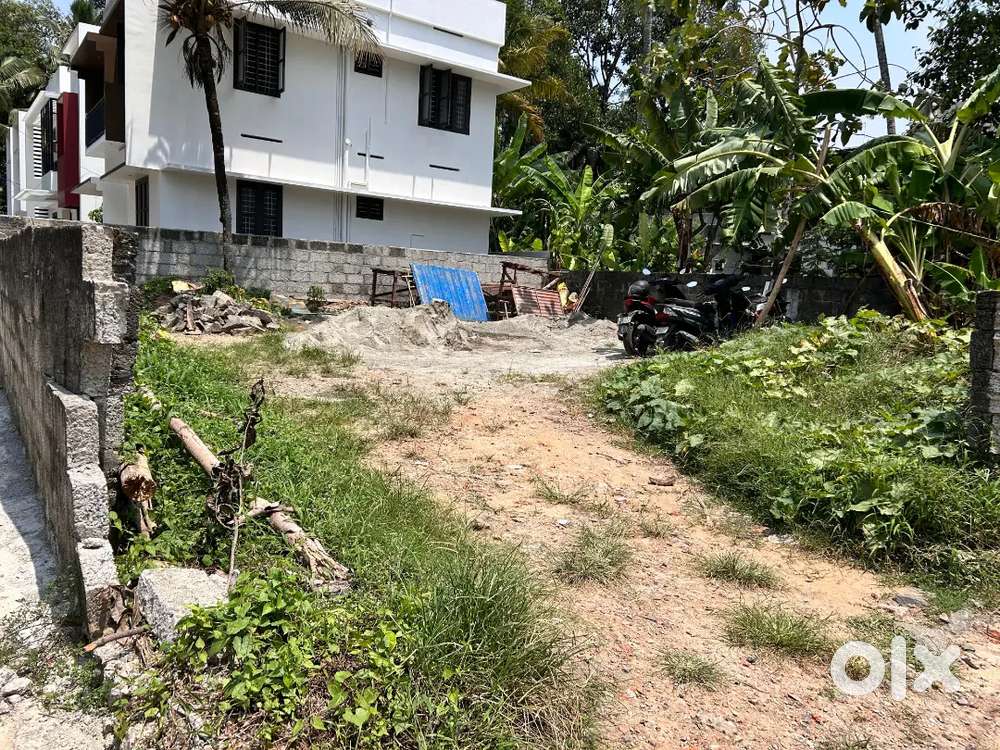 Land suitable for house