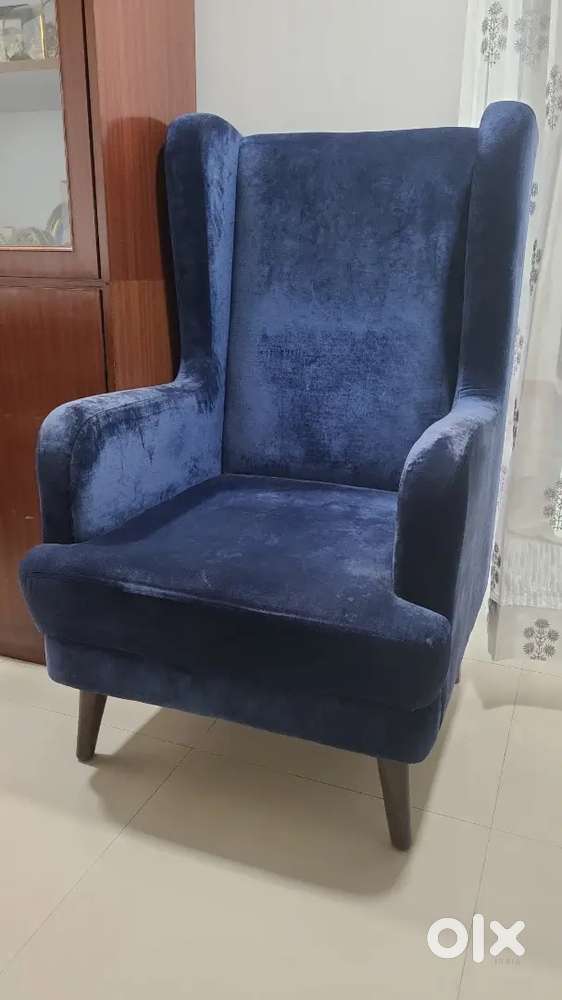 Custom Elegant Navy Blue Wingback Chair – Solid Wood, Barely Used