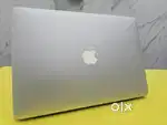 Macbook Air 2015  Core i5 - 8GB Ram 128GB Storage