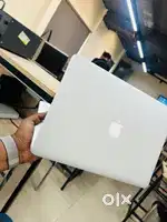 Apple MacBook Pro i5 – 256GB  Great Condition  Best Deal