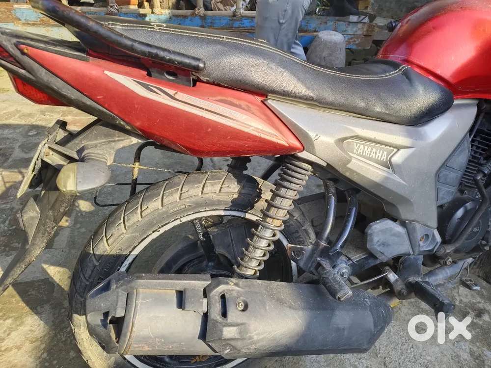 Bike yamaha szr best condition no accident