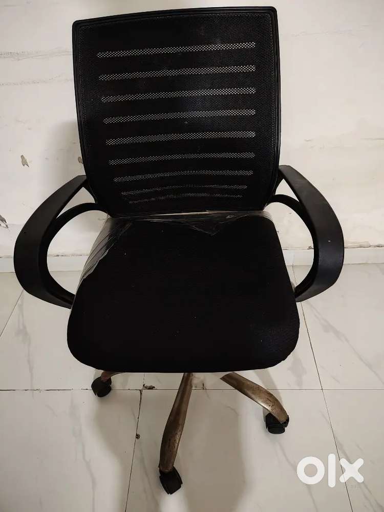 Office rolling chair qty-4