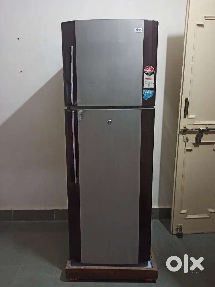LG 5 Star  260 L   Fully Functional