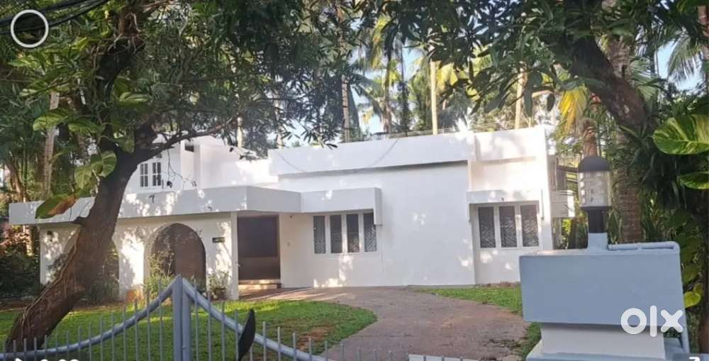 കോഴിക്കോട് ചേവരമ്പലം മൂന്നു ബെഡ്റൂം വീട് വാടകയ്ക്ക്