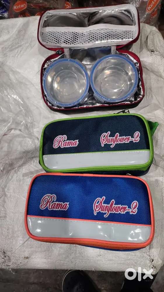 ਦੁਕਾਨ ਤੇ ਕੰਮ ਕਰਨ ਲਈ ਲੜਕੀ ਦੀ ਲੋੜ ਹੈ ।