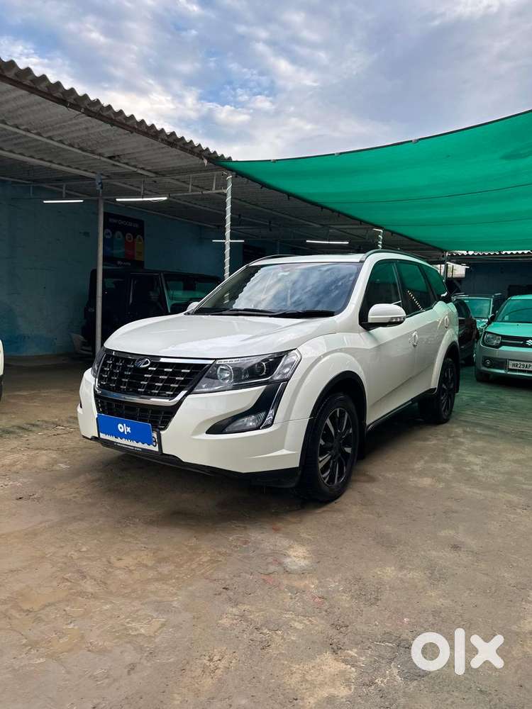Mahindra XUV500 W11 Option, 2021, Diesel