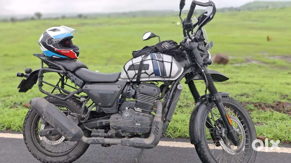 Yezdi Adventure 2023-