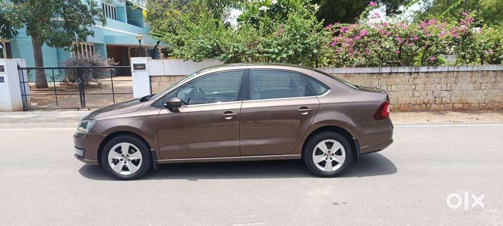 Skoda Rapid 1.0 Ambition TSI AT, 2021, Petrol