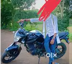 2010 ka model Hai gadi acchi conditioner mein Hai
