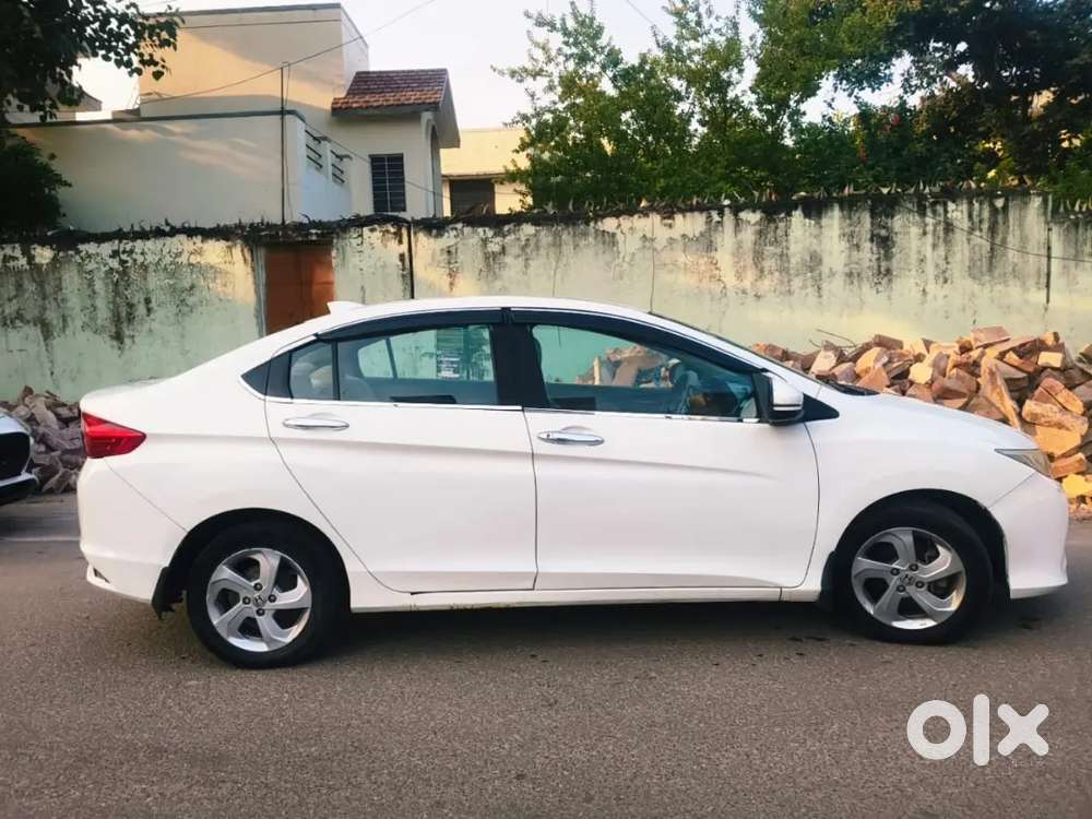 Honda City 1st owner well maintained 73000km running