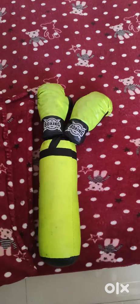 Kids boxing bag Good condition