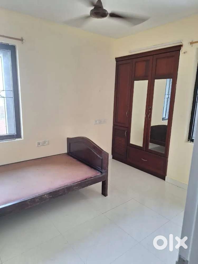 Semifurnished apartment