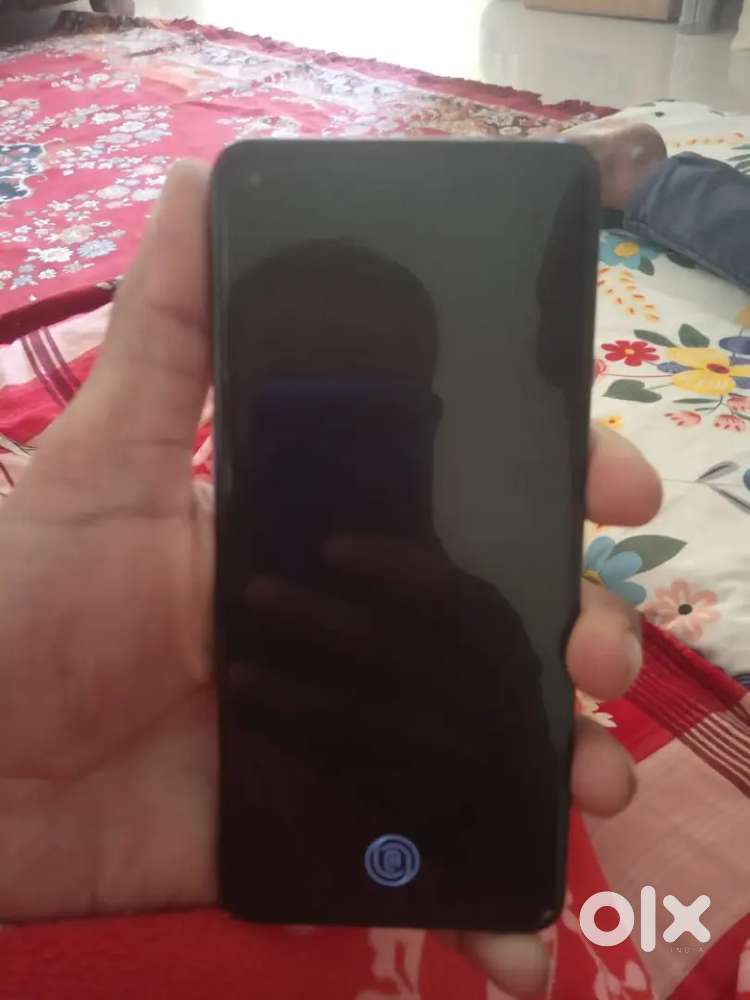 One plus 9 5G  12/256